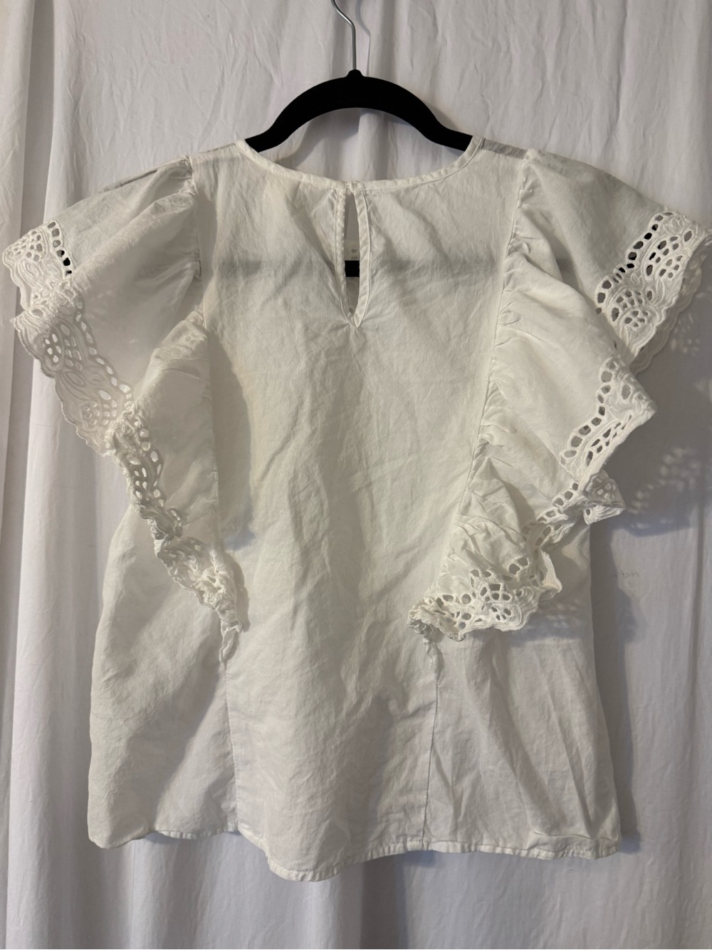 H&M White Eyelet Lace Flutter Sleeve Top Size XS - Picture 9 of 16